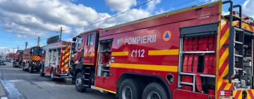 O întreagă gospodărie a fost mistuită de flăcări, în comuna Măgureni