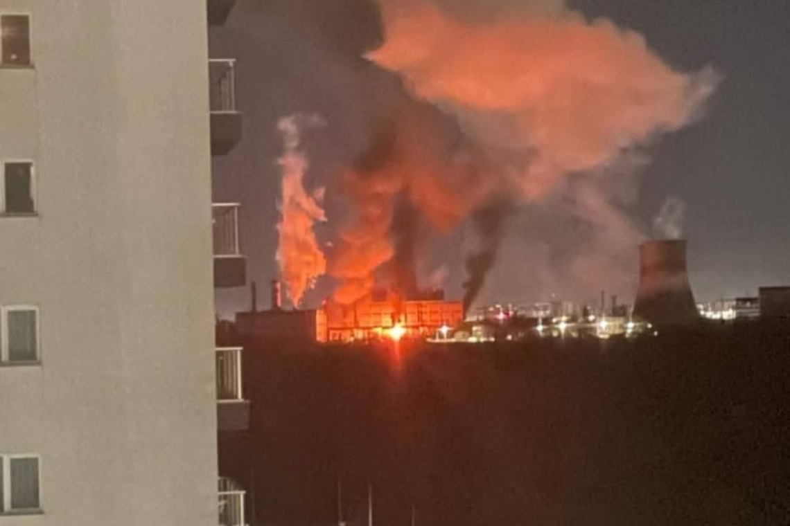 Incendiu de proporții la CET Vest București