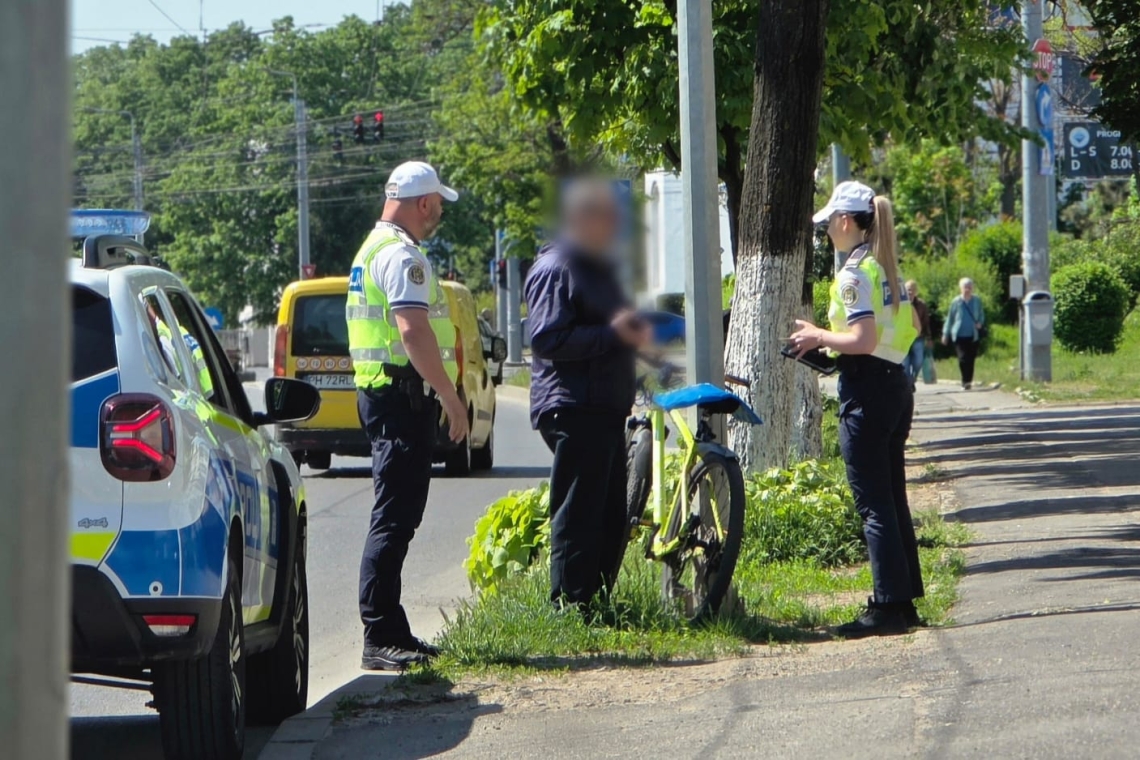 Acțiune a agenților rutieri în Ploiești. Vizați - pietonii și bicicliștii