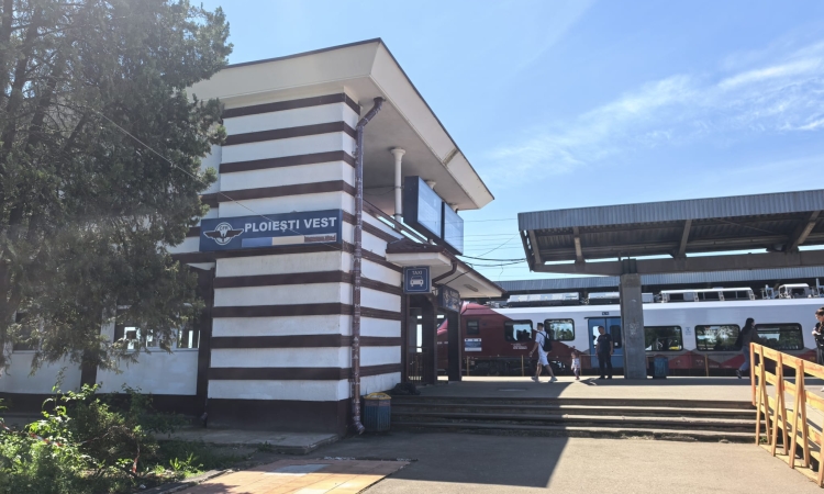 Modernizarea stației CFR Ploiești Vest avansează lent. Vor fi gata la timp lucrările?