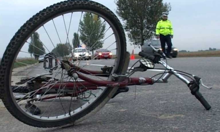 Șofer condamnat cu suspendare după ce a accidentat mortal un biciclist, la Fulga. Familia victimei primește daune morale de peste 350.000 de euro
