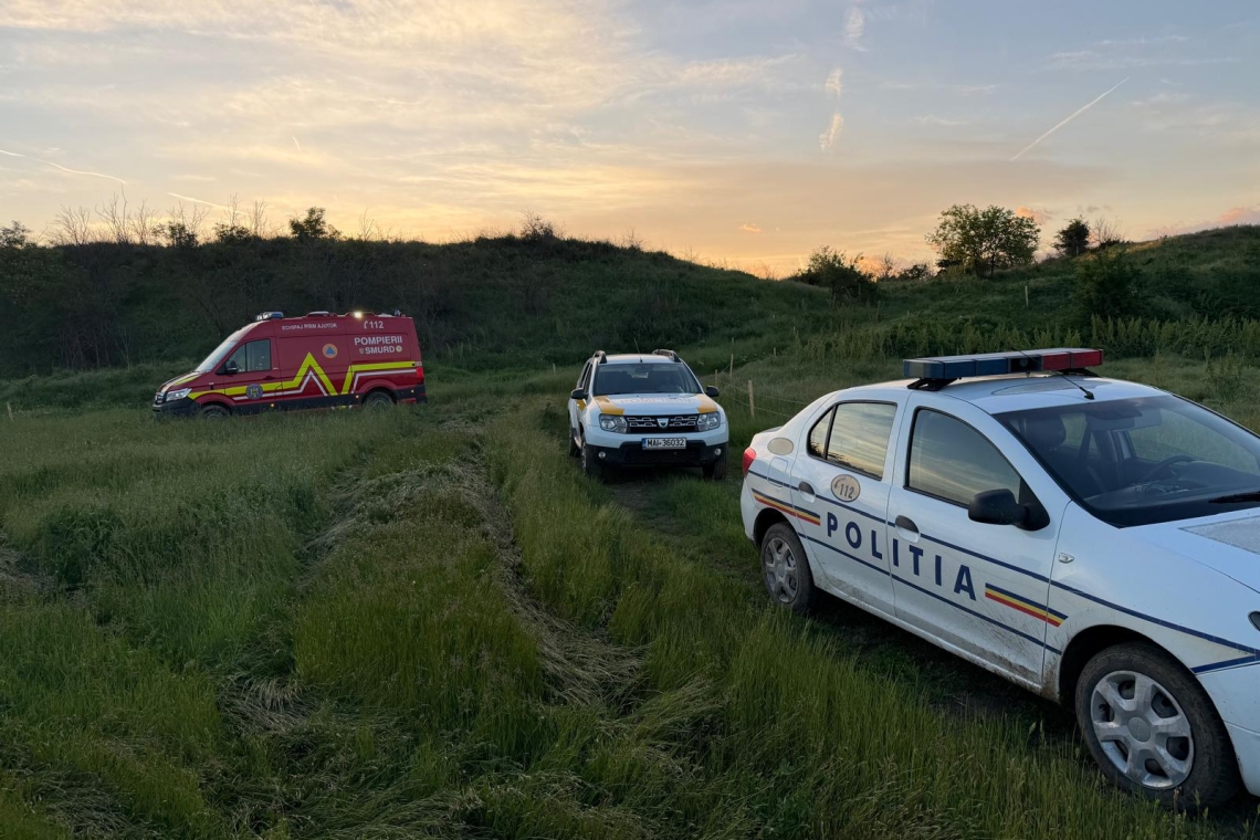 Doi copii, salvați din râul Ialomița de polițiștii din Cocorăștii Colț