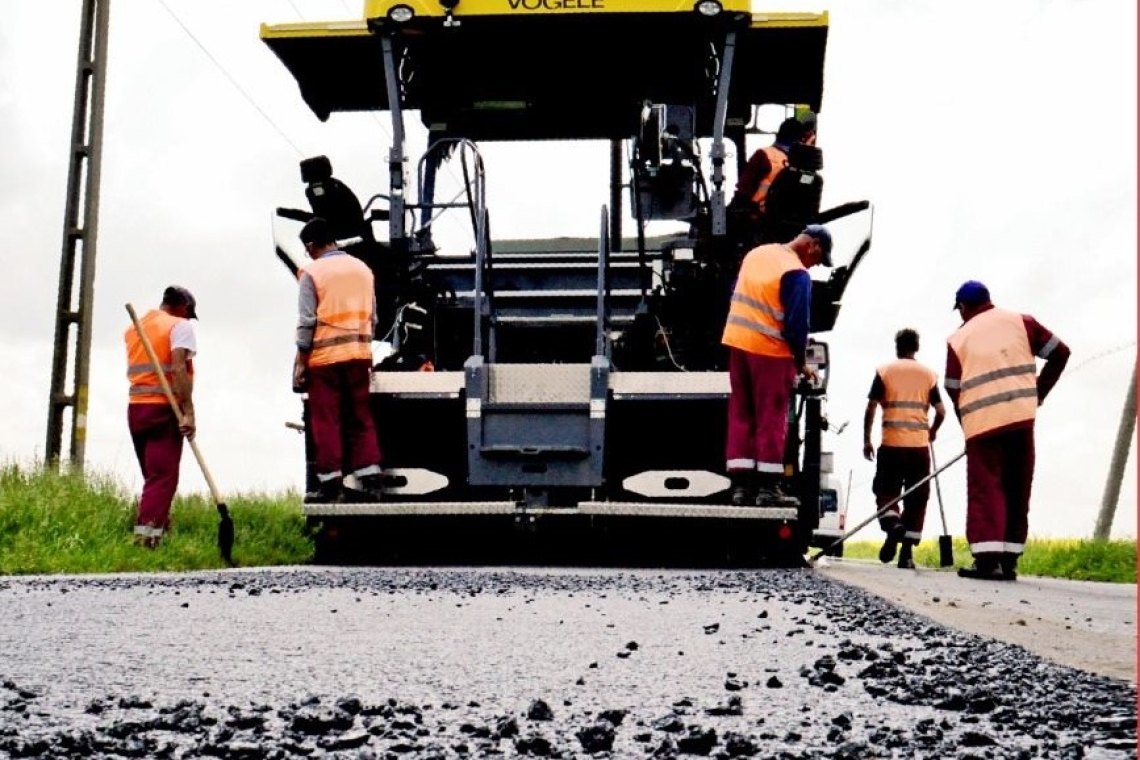 Se caută firme pentru repararea drumurilor naționale din Prahova