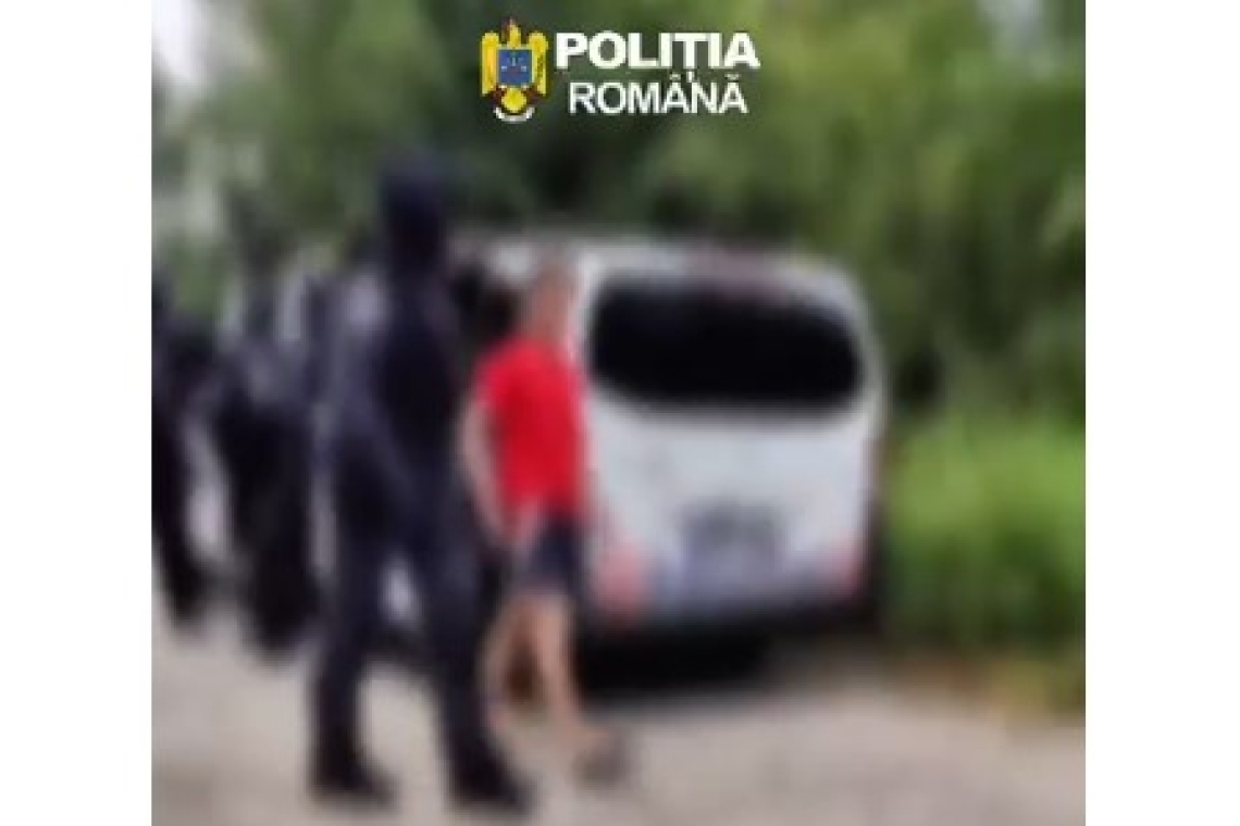 Instructorul de înot de la CS Câmpina, acuzat de agresarea sexuală a unei copile de 12 ani, a fost reținut