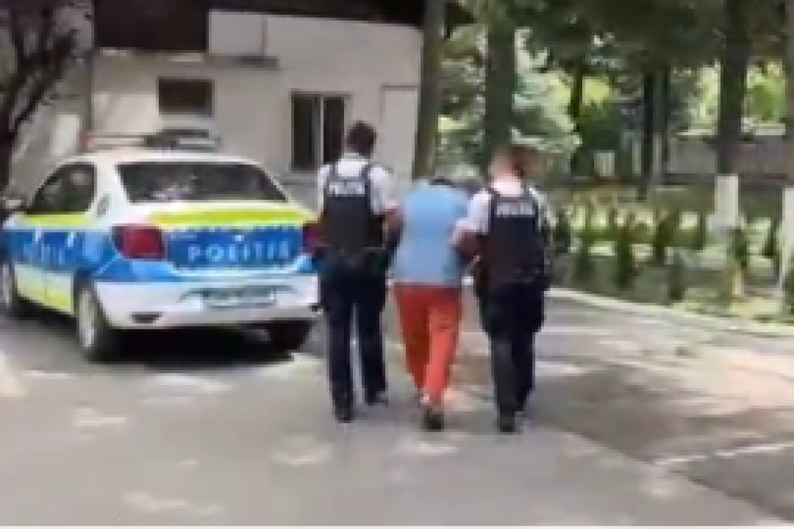 Șoferul de autocamion care a provocat scandal pe DN1, la Bușteni, a fost reținut pentru 24 de ore