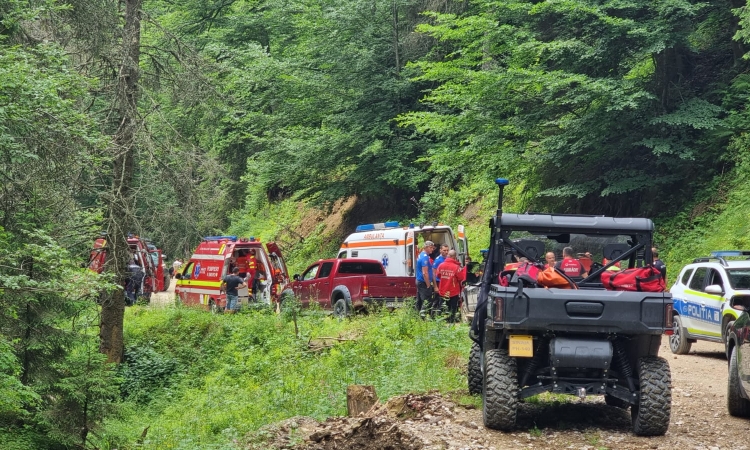Accident cu șase persoane implicate în zona Cabanei Ciucaș din Cheia