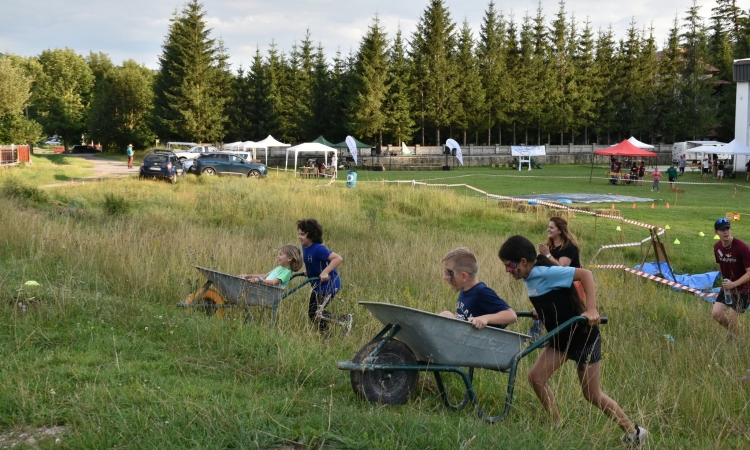 Ruralympics 2026, la Cheia. Trei zile de competiții, jocuri, ateliere și concerte pentru tinerii din mediul rural
