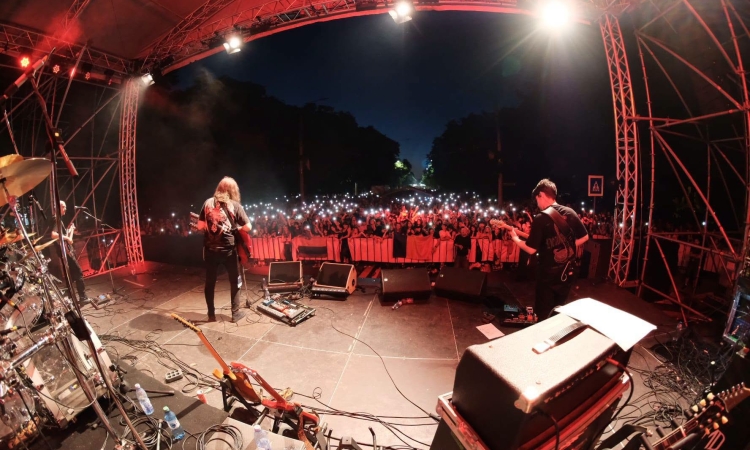 Aproape 250.000 de lei pentru două zile de „Republica Rock”, pe Bulevardul Castanilor din Ploiești! Ce încasări ”senzaționale” a avut municipalitatea (Intransigent)