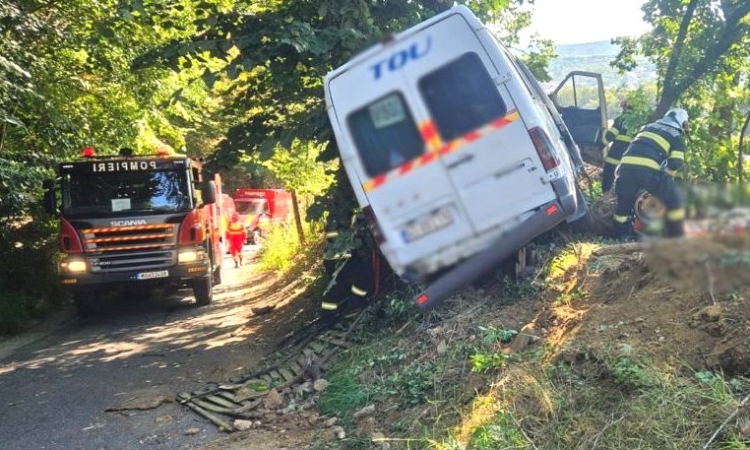 Tragedie pentru Dinamo 2: un membru al staff-ului medical a murit după un accident rutier în drum spre antrenament, la Câmpulung. Adrian Ropotan, internat cu o fractură la mână