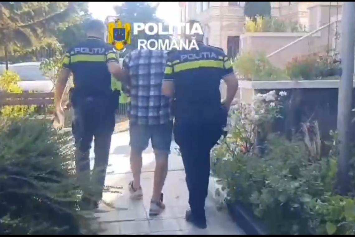 Bărbat din Drajna, arestat după ce ar fi amenințat un polițist și i-ar fi cerut bani ca să-și plătească... amenda