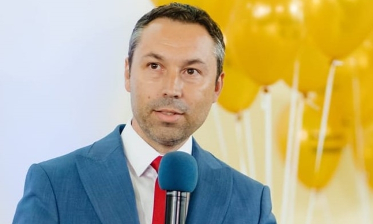 Conf. univ. dr. Mihai Apostolache: Sancționarea primarului Timișoarei, Dominic Fritz, arată o dublă măsură în aplicarea legislației privind conflictul de interese