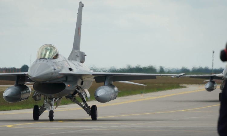 35,2 milioane de lei pentru rații de luptă destinate militarilor din Forțele Aeriene. Se pregătesc noi stocuri pentru ”situații speciale”