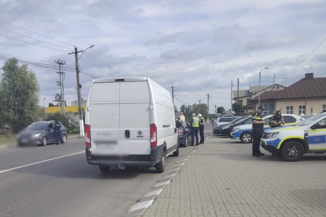 Acțiune BLITZ pentru creșterea siguranței rutiere în orașul Băicoi, marți după-amiază