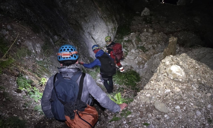 Două persoane au cerut ajutorul Salvamont Prahova după ce au rămas blocate pe un traseu din Bucegi