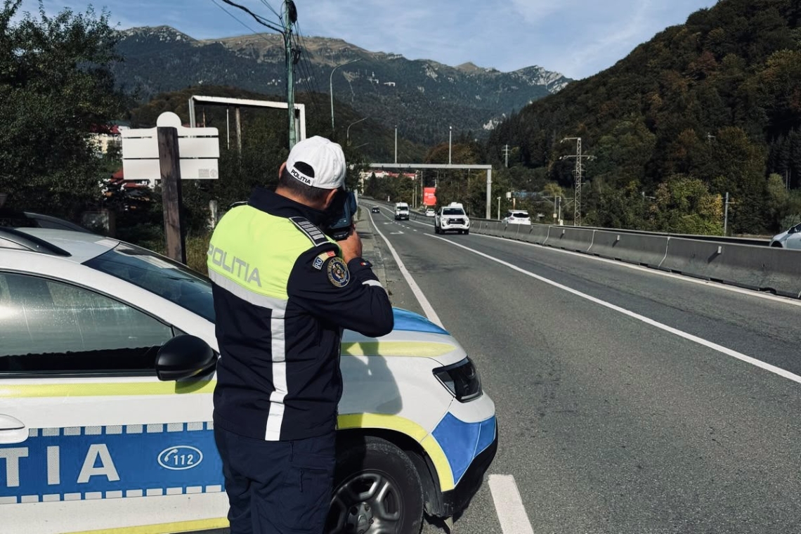 Polițiștii „vânează” vitezomanii pe DN1. Acțiune în cascadă între Bărcănești și Sinaia