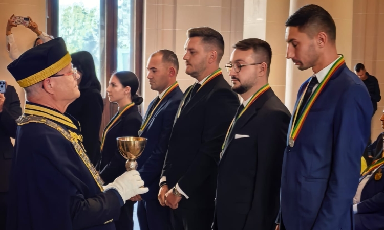 Prahoveanul David Sandu, printre cei mai noi membri ai Ordinului European al Cavalerilor Vinului. Ceremonie cu semnificație deosebită la Ploiești