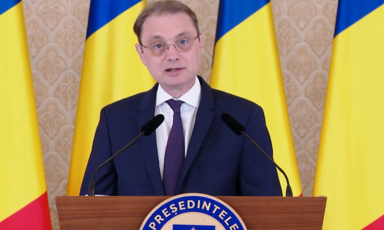 Nicușor Dan, la a patra propunere de premier: jurnalistul-diplomat Luca Niculescu