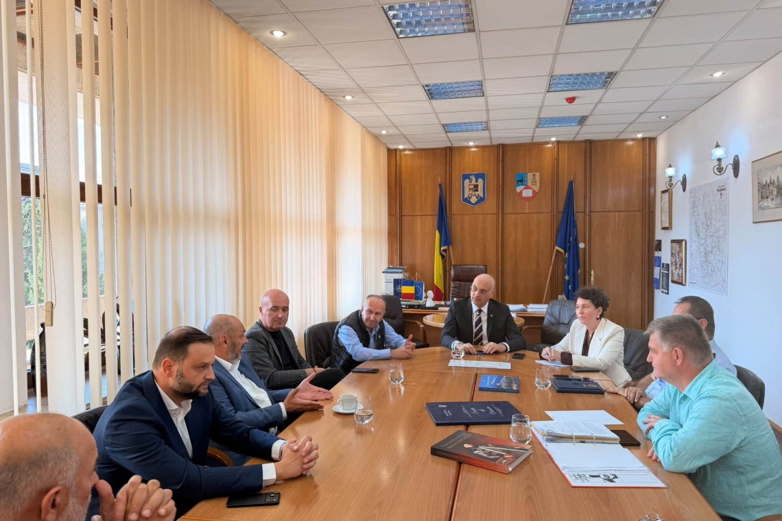 Hidro Prahova preia alimentarea cu apă în comuna Lipănești, după expirarea concesiunii cu Jovila Construct