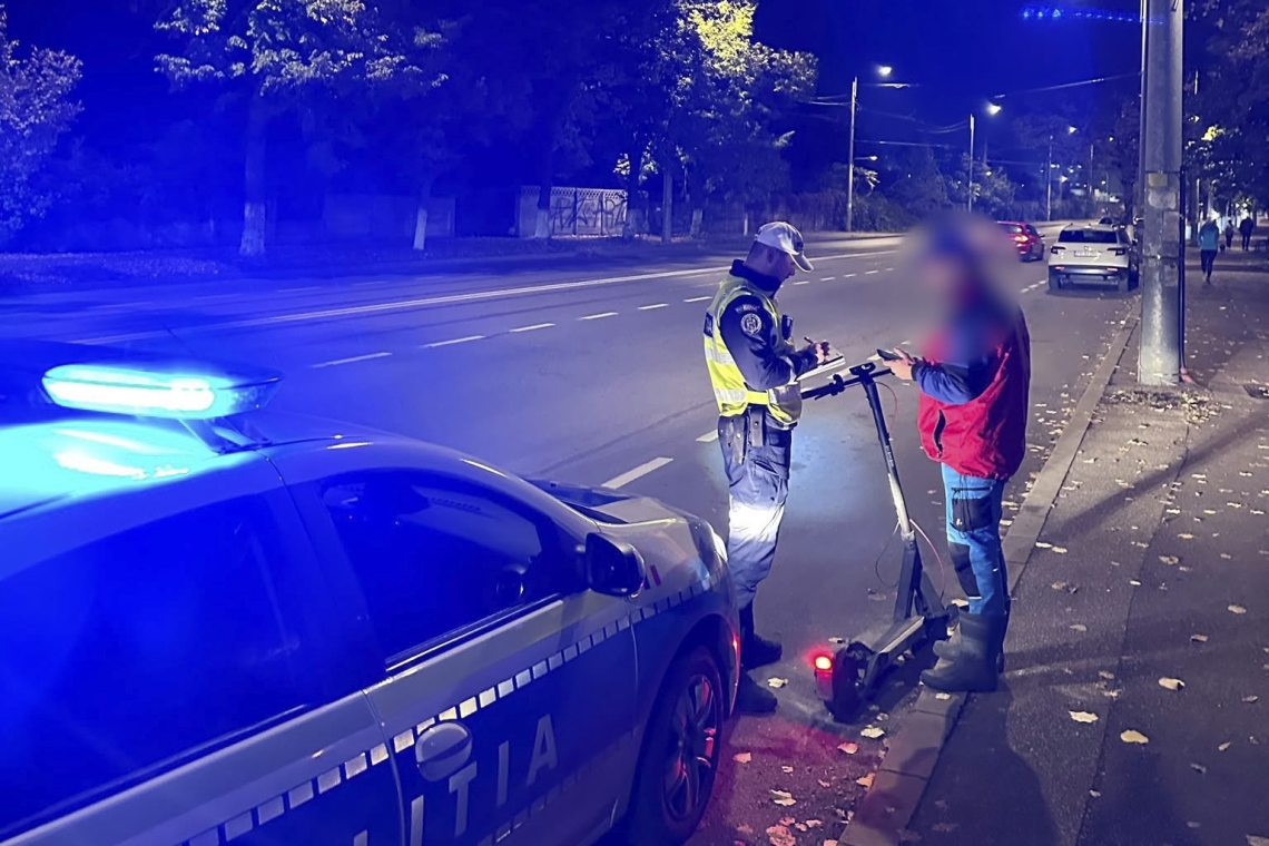 Trotinetiștii, luați la puricat de polițiștii ploieșteni, la ceas de seară