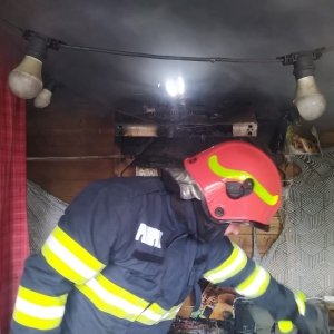 incendiucasuta3